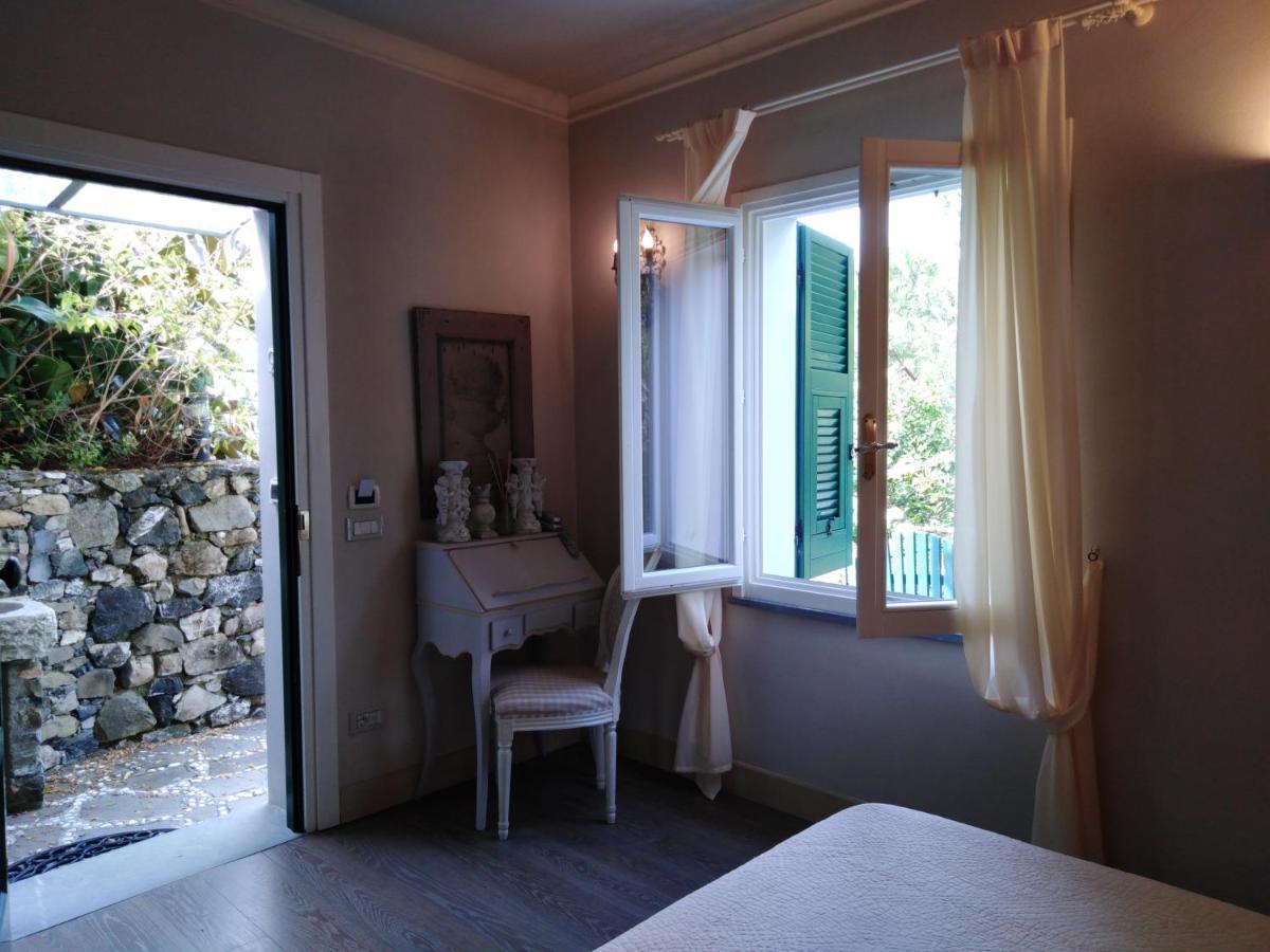 Double or Twin Room Mountain View