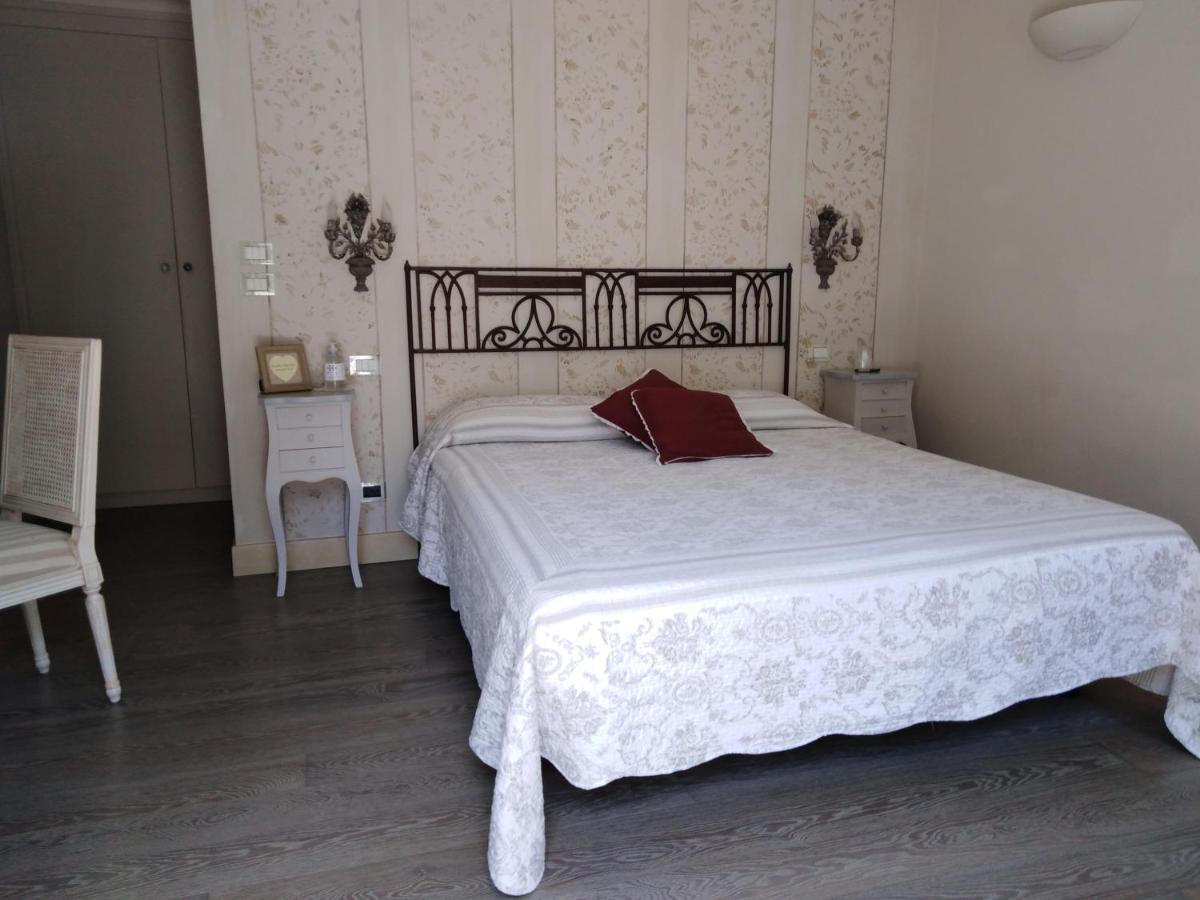 Double or Twin Room Mountain View