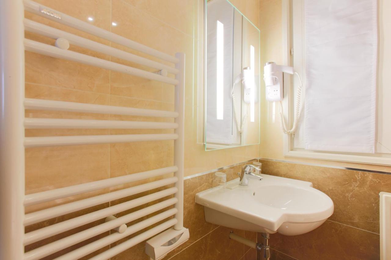 Double Room,1020370381:JPEG