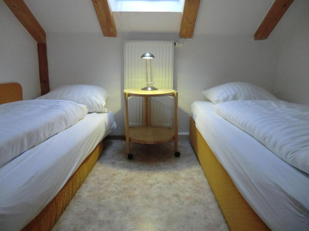 Mansardenwohnung (4 Erwachsene)