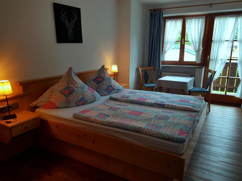 Doppelzimmer mit Balkon
