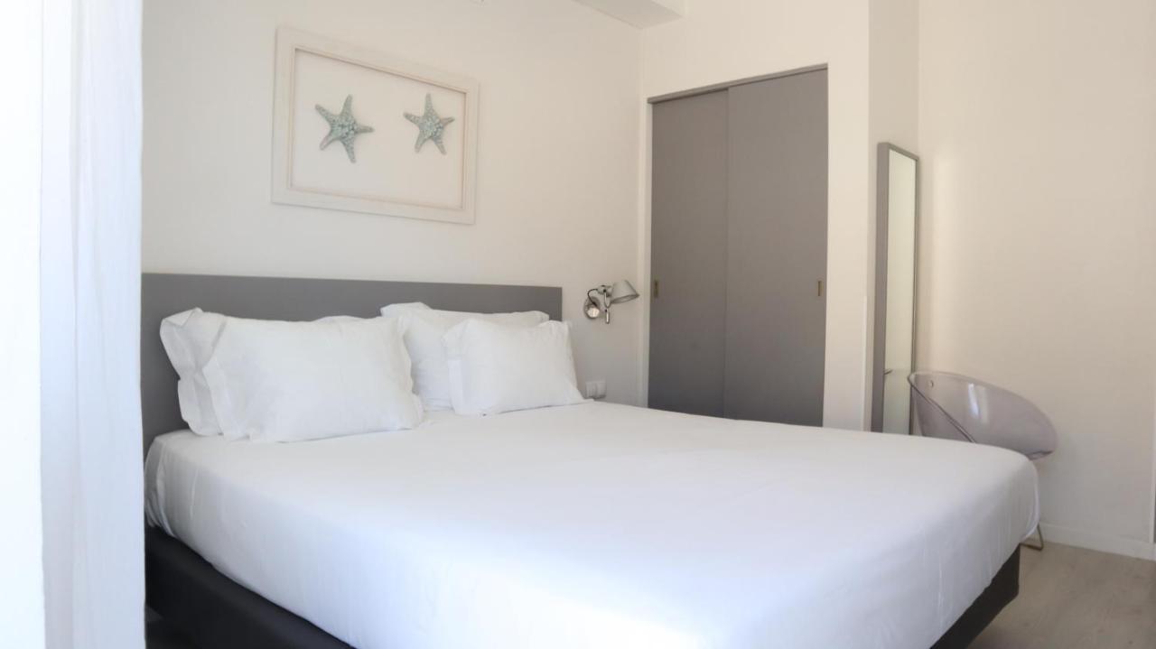 Double Room with Side Sea View,520140999:JPEG