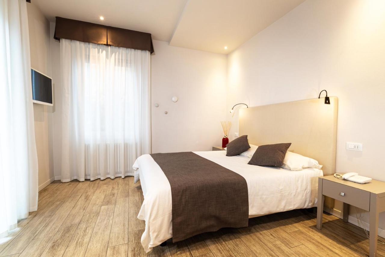 Comfort Double or Twin Room Partial Lake View Annex