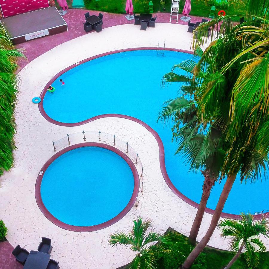 Deluxe King Room with Pool View,1213964359:JPEG