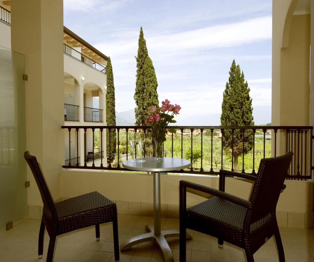 Prestige Double or Twin Room Lake View Balcony