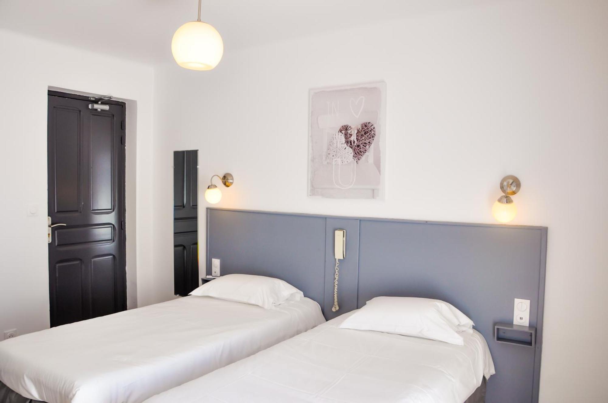 Economy Twin Room