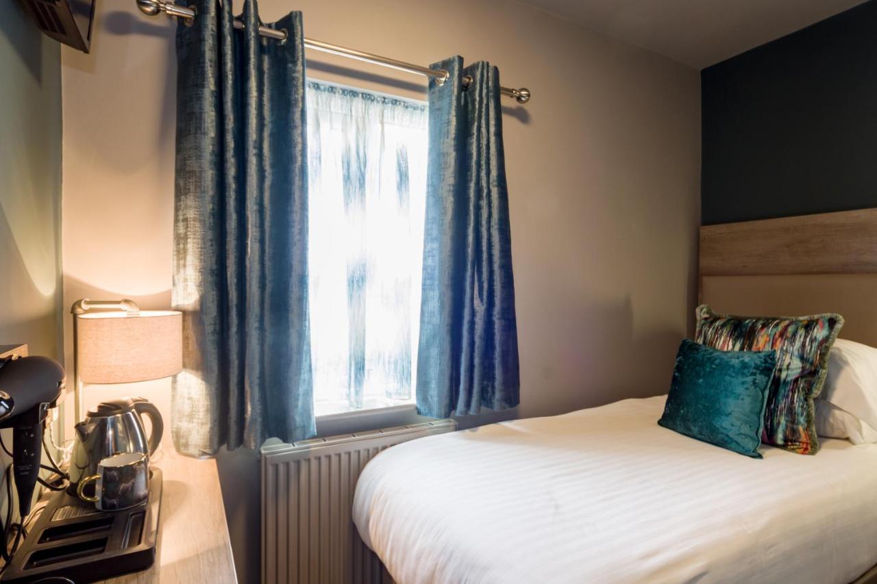 Superior Single Room