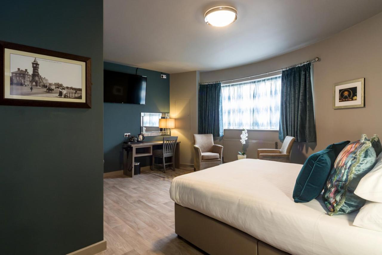 Premier King Room