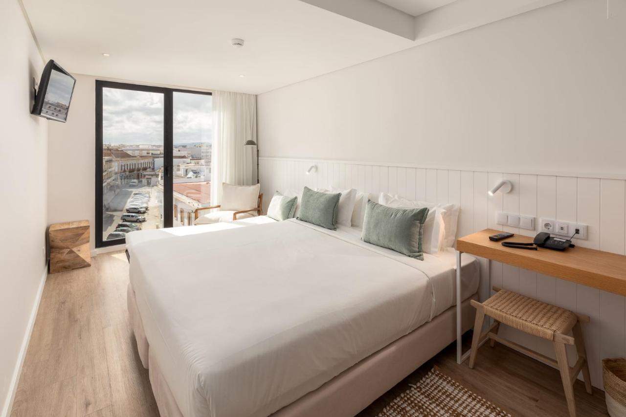 Premium Double or Twin Room,1248461362:JPEG