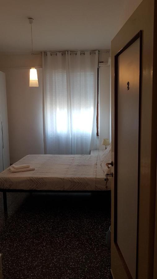 Double or Twin Room,1143184675:JPEG
