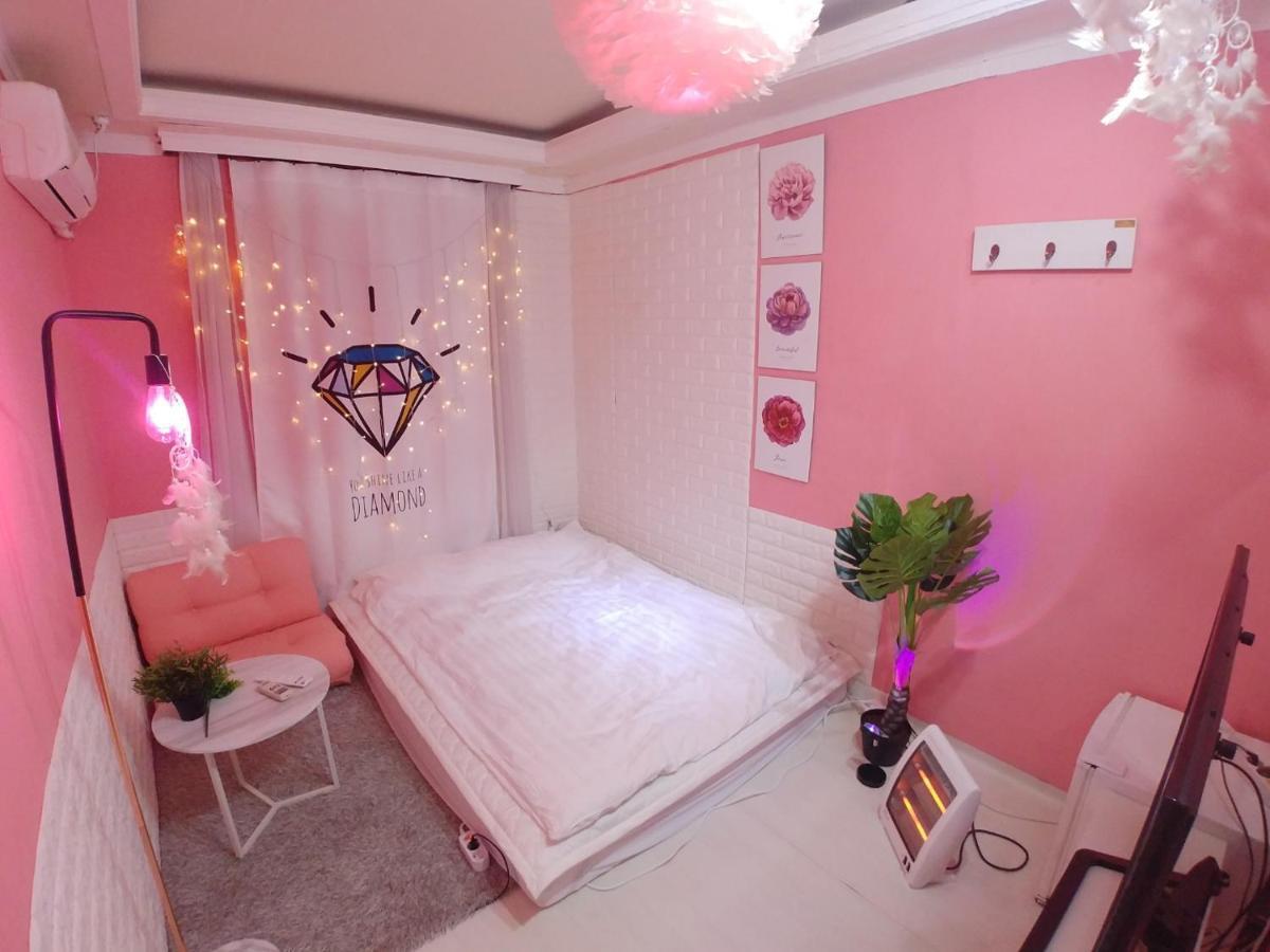 Double Room,1166047587:JPEG