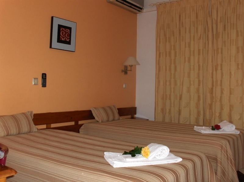 Dreibettzimmer mit Balkon
