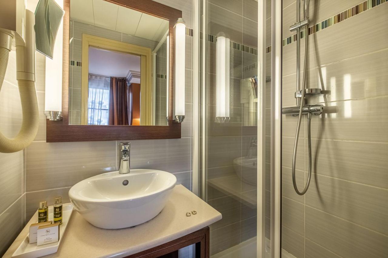 Habitación Doble SUPERIOR COMFORT – Vista a la ciudad