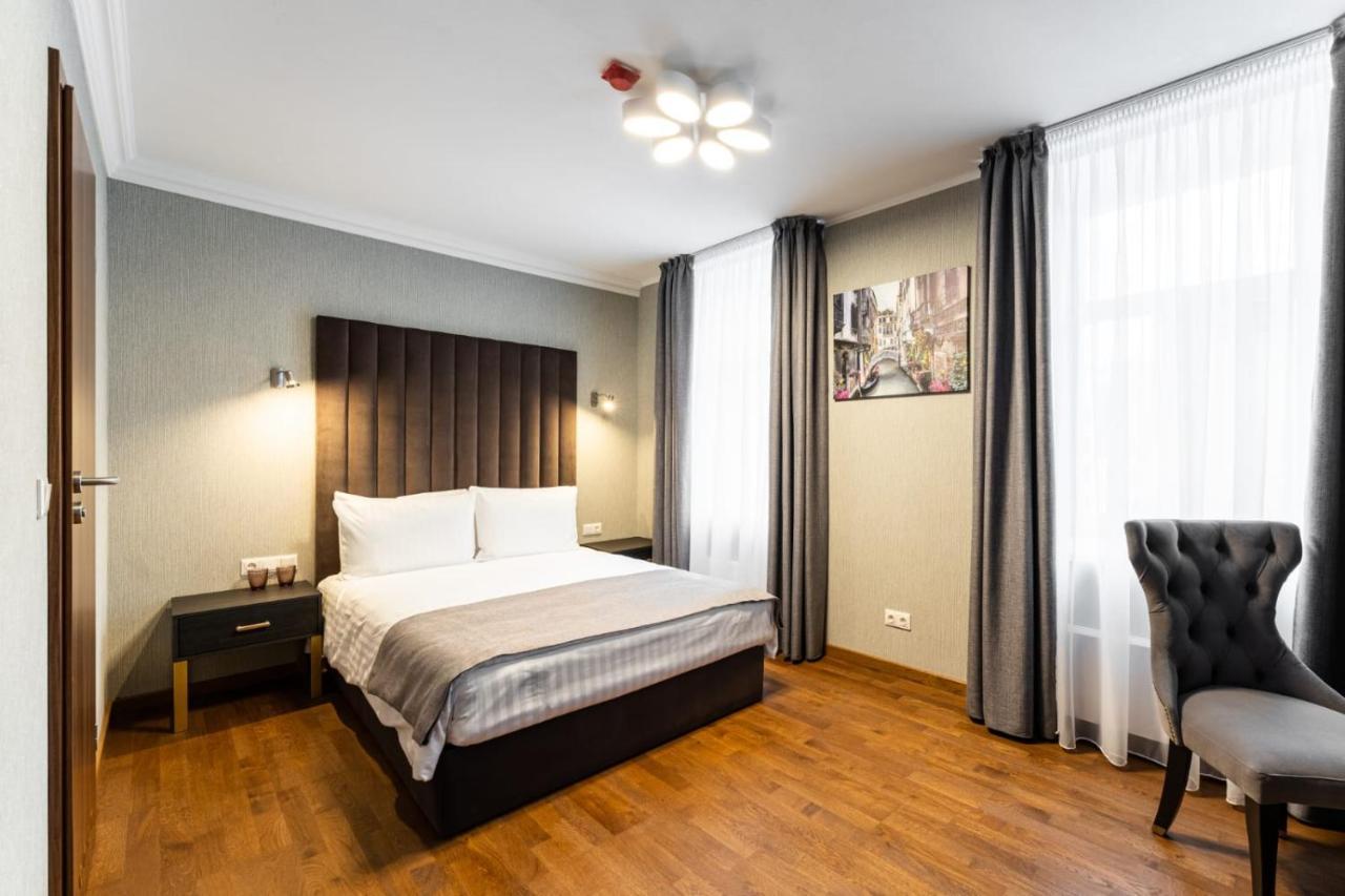 Tweepersoonskamer met 2 Aparte Bedden