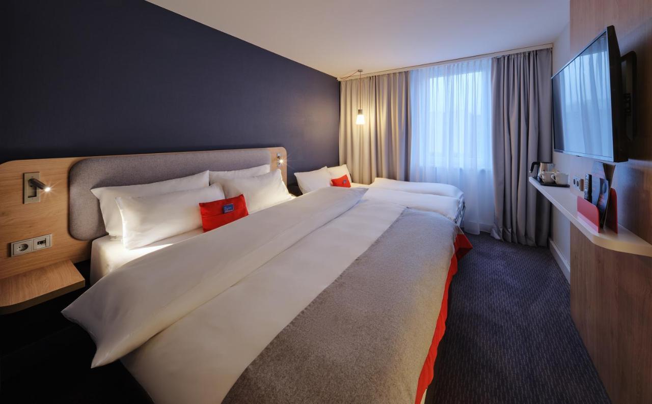 Camera Queen Standard con Divano-Letto Singolo