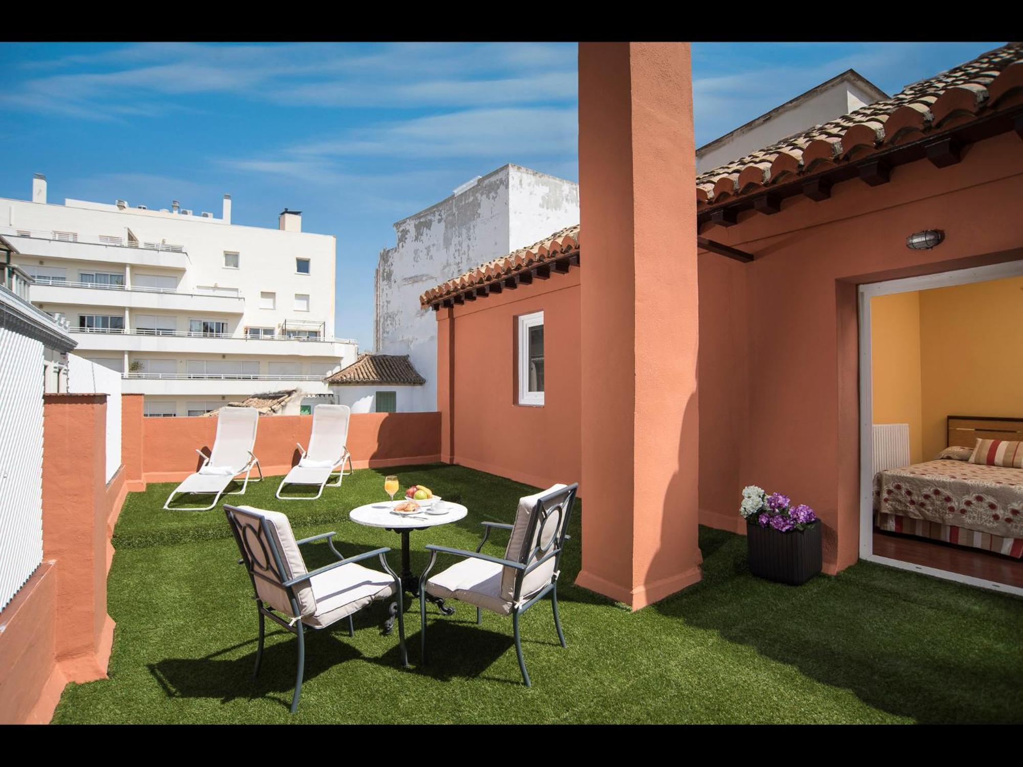 Twin Room with Terrace,1165358730:JPEG