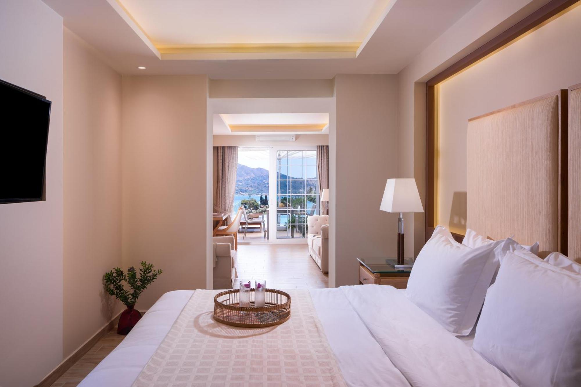 Suite Panoramic Sea View & Private Pool