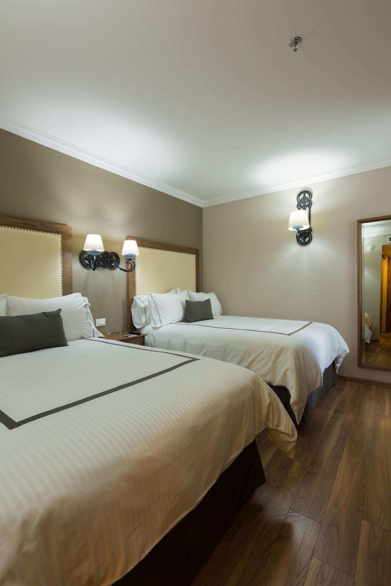 Standaard Tweepersoonskamer met 2 Tweepersoonsbedden
