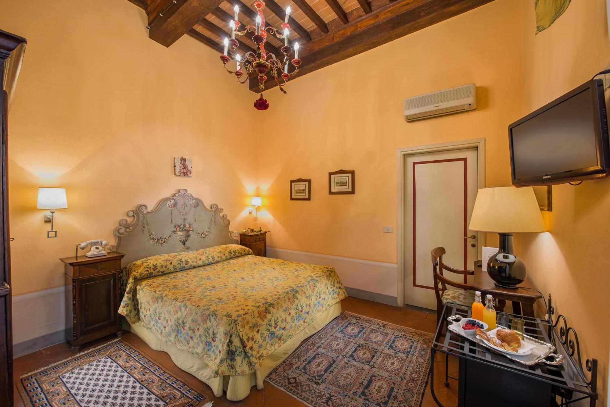 Double Room,415589508:JPEG