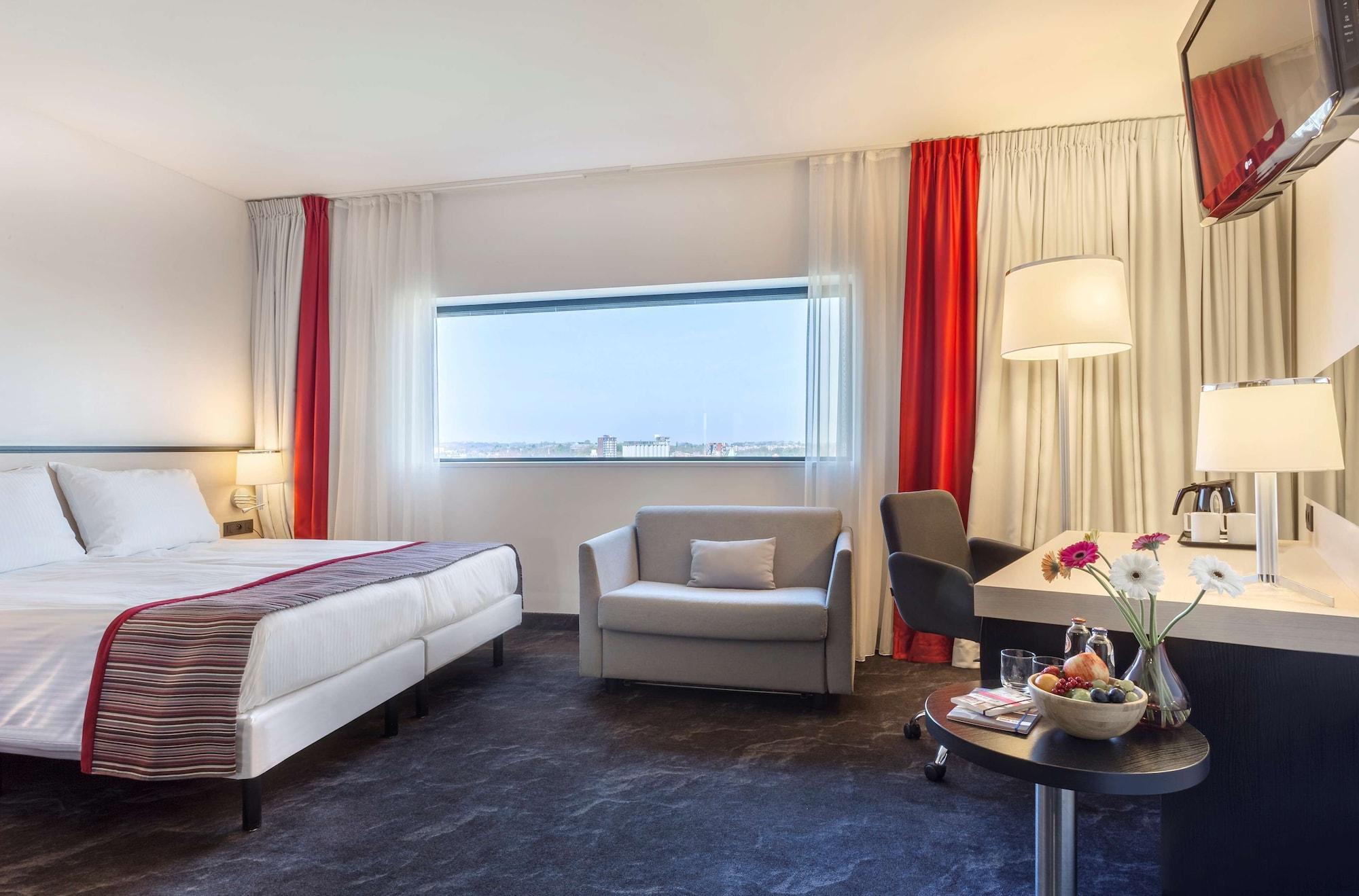 Superior Room,1209945862:JPEG