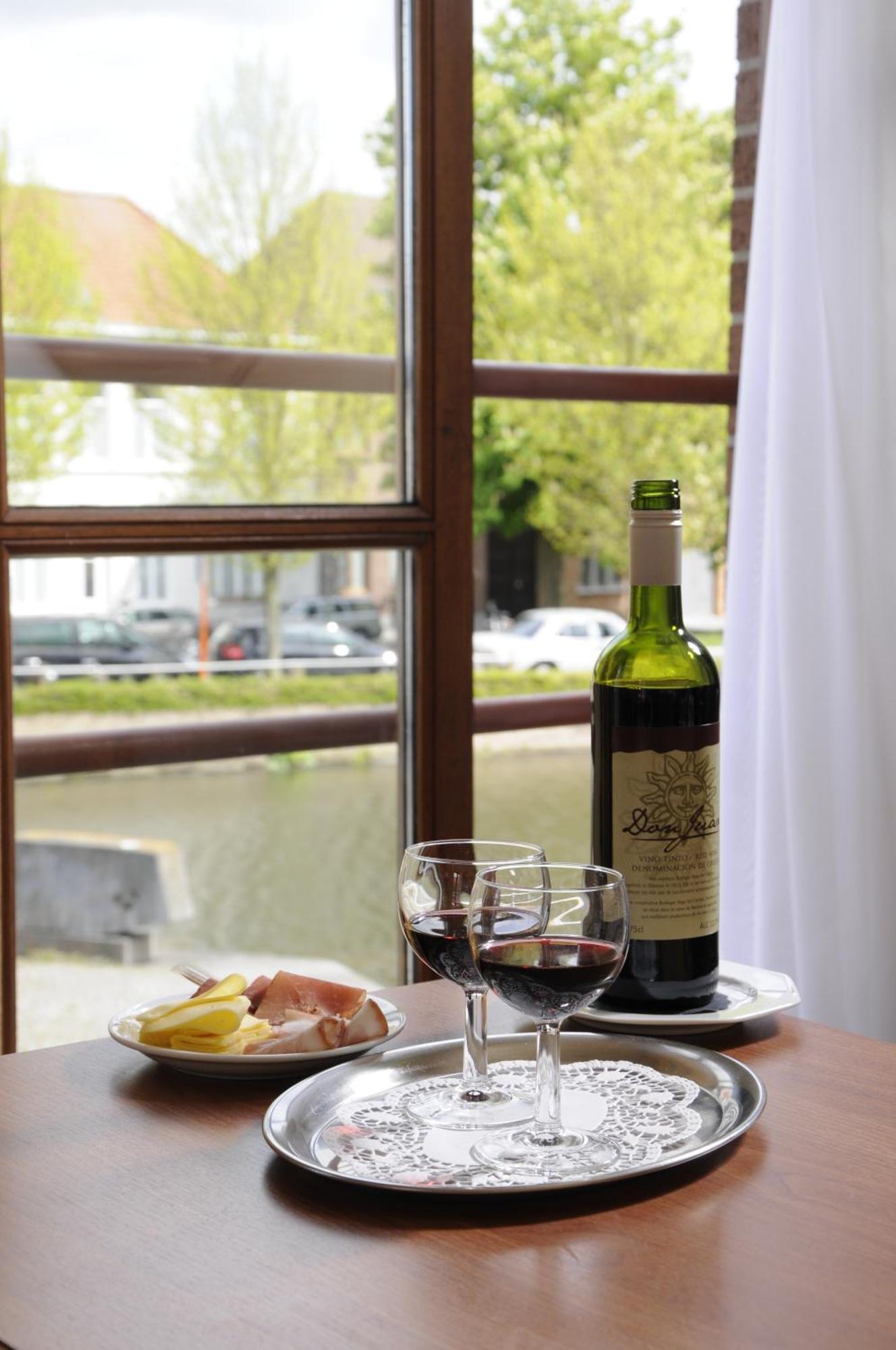 Superior Double or Twin Room Canal View
