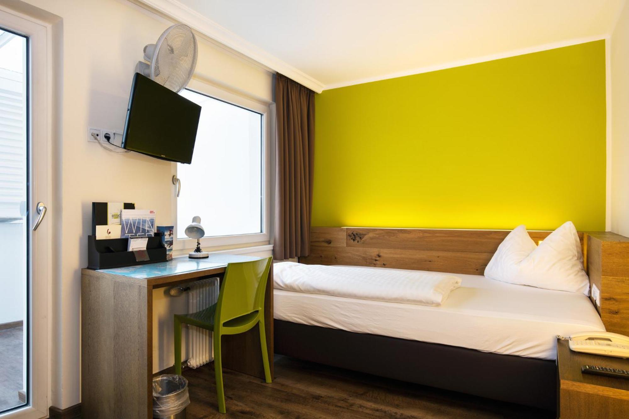 Single Room