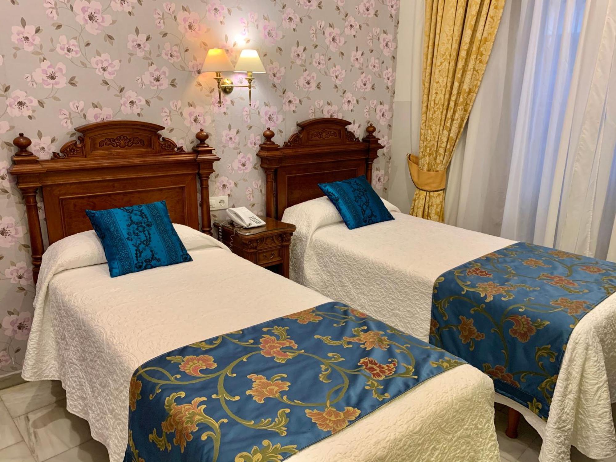 Zweibettzimmer