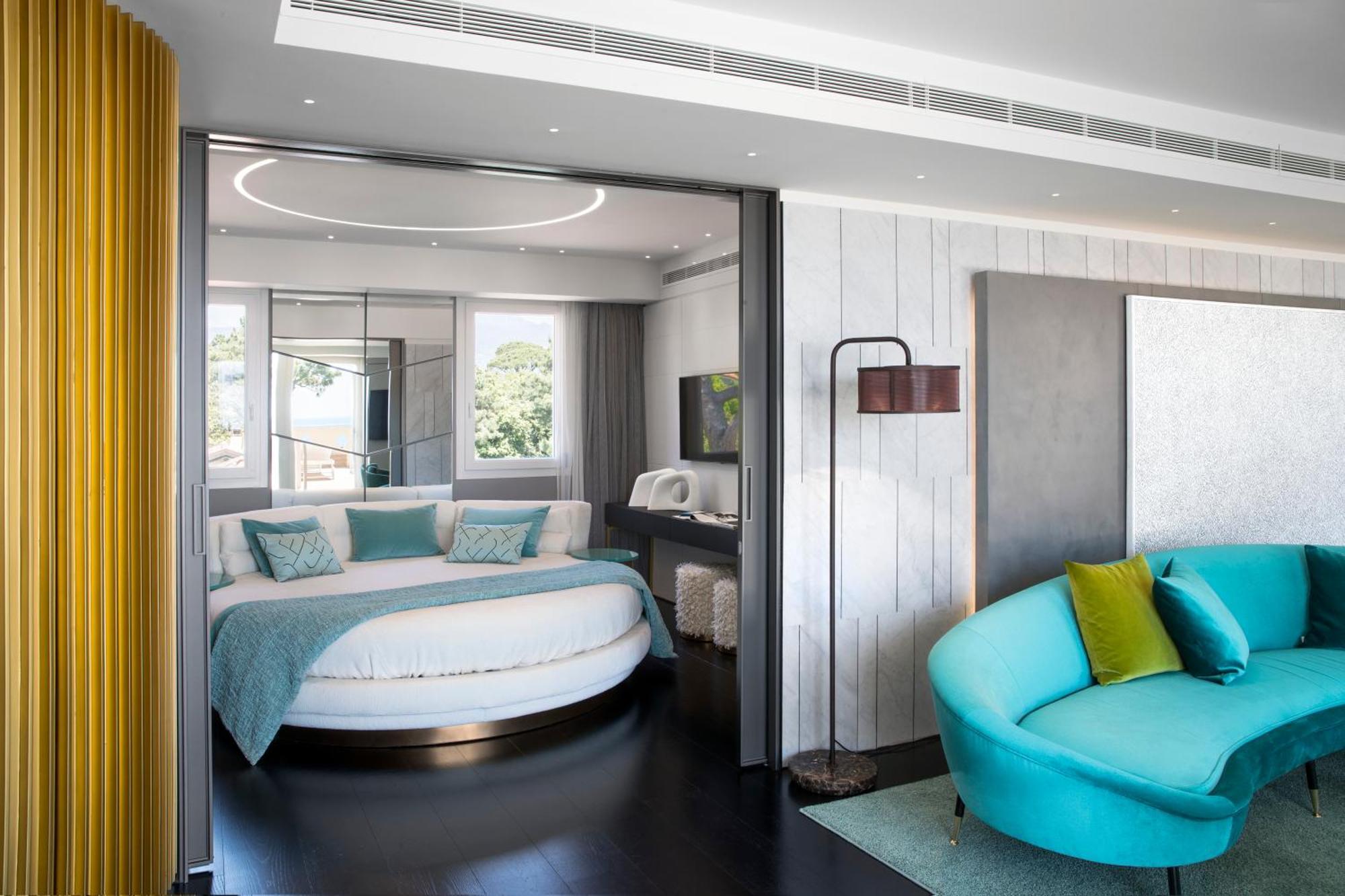 Penthouse Suite