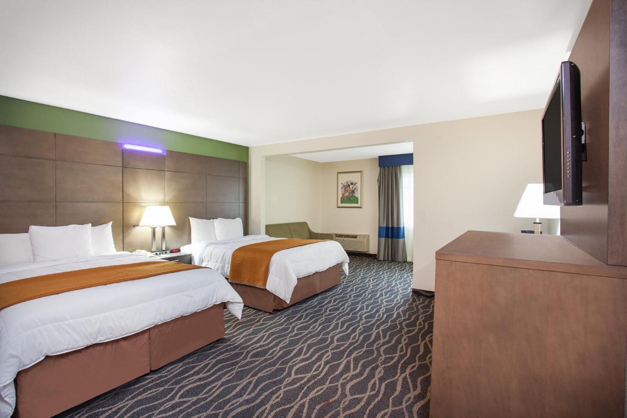 Mini Suite with Two Queen Beds - Non-Smoking