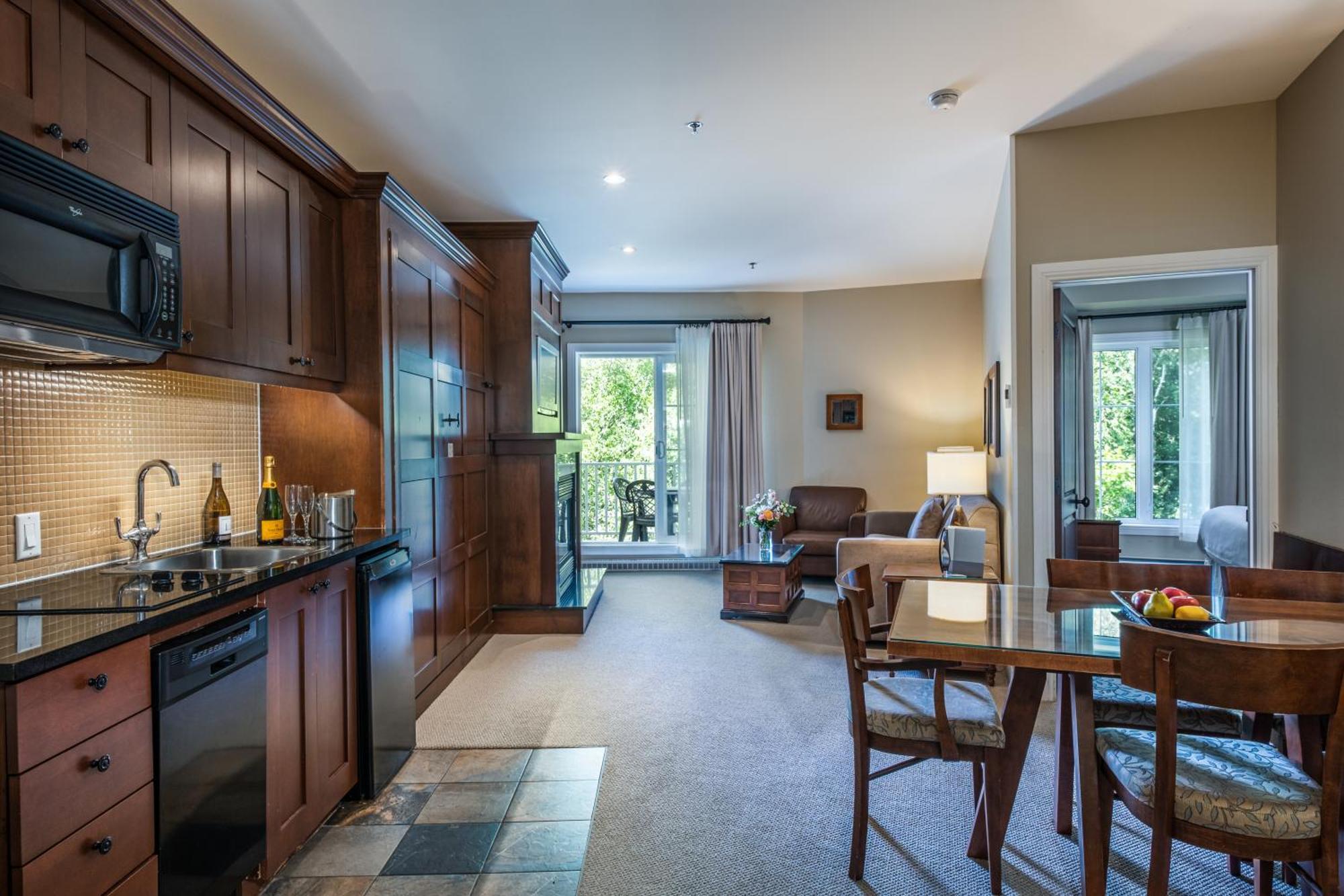 Two-Bedroom Suite,850426922:JPEG
