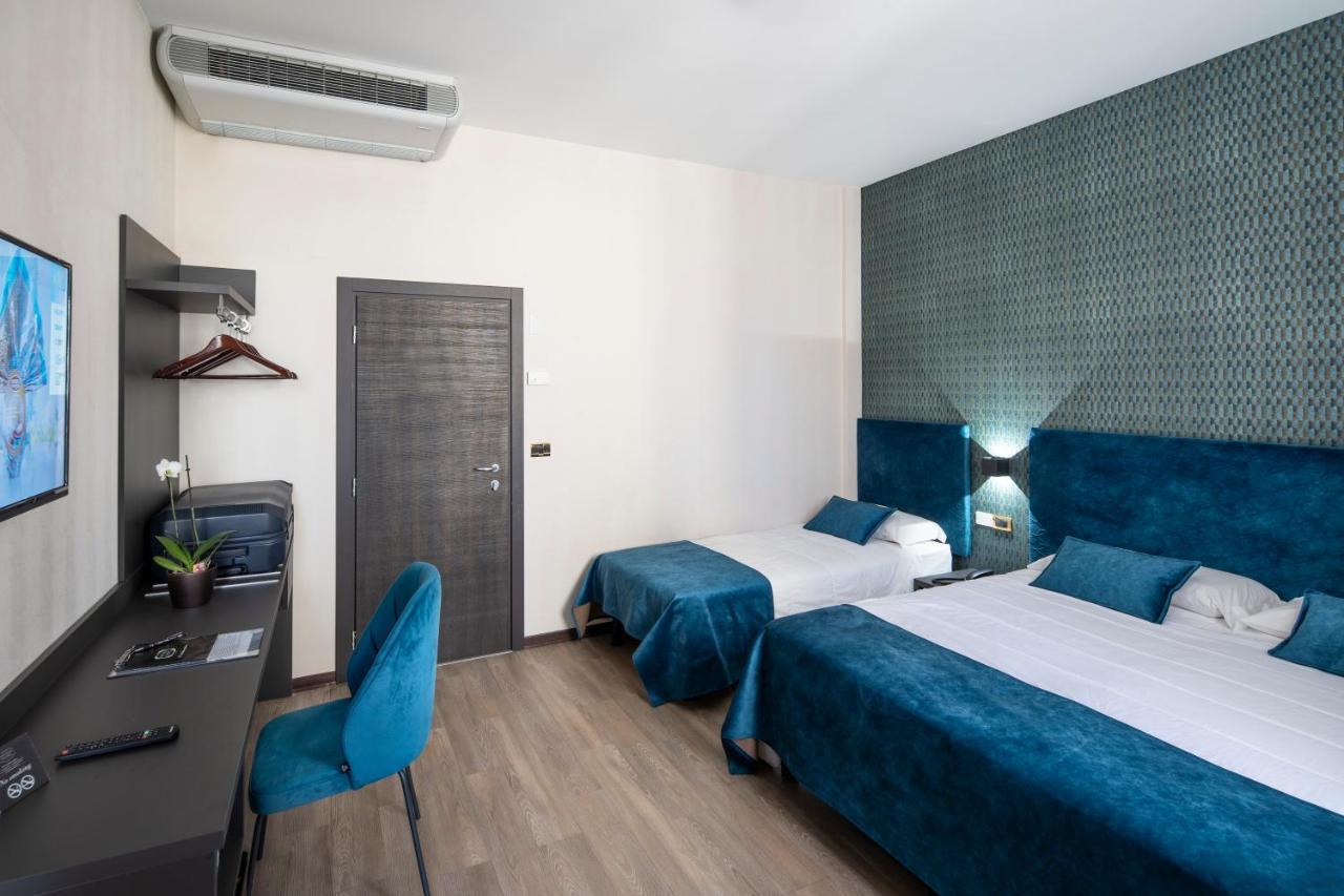 Classic Triple Room,1415091222:JPEG