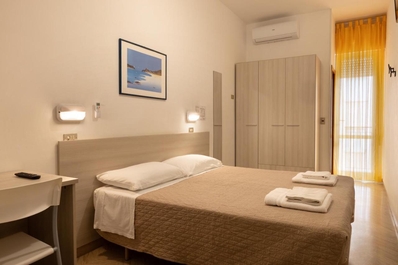 Economy Double or Twin Room,1621423960:JPEG