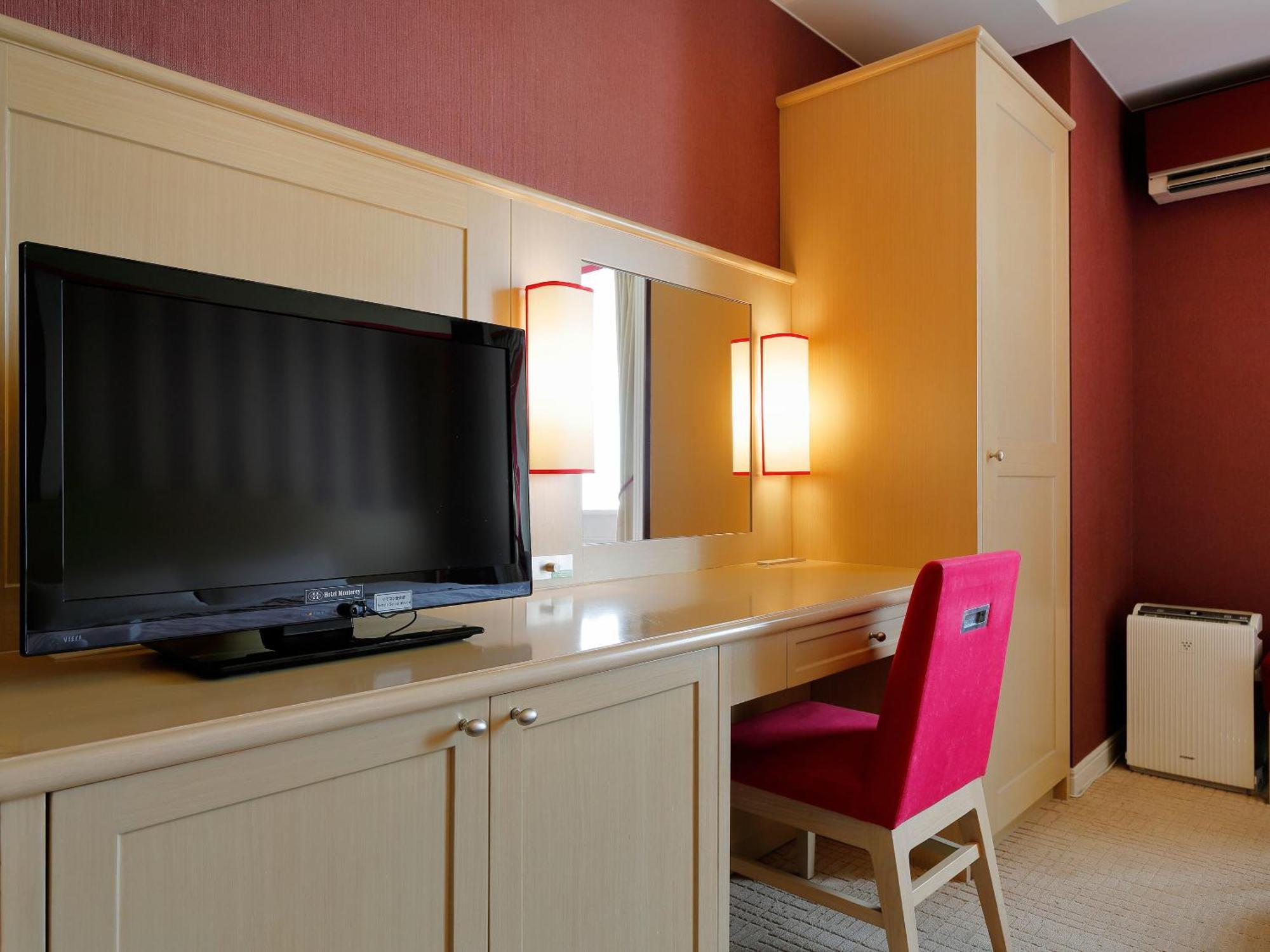Superior Twin Room Non-Smoking