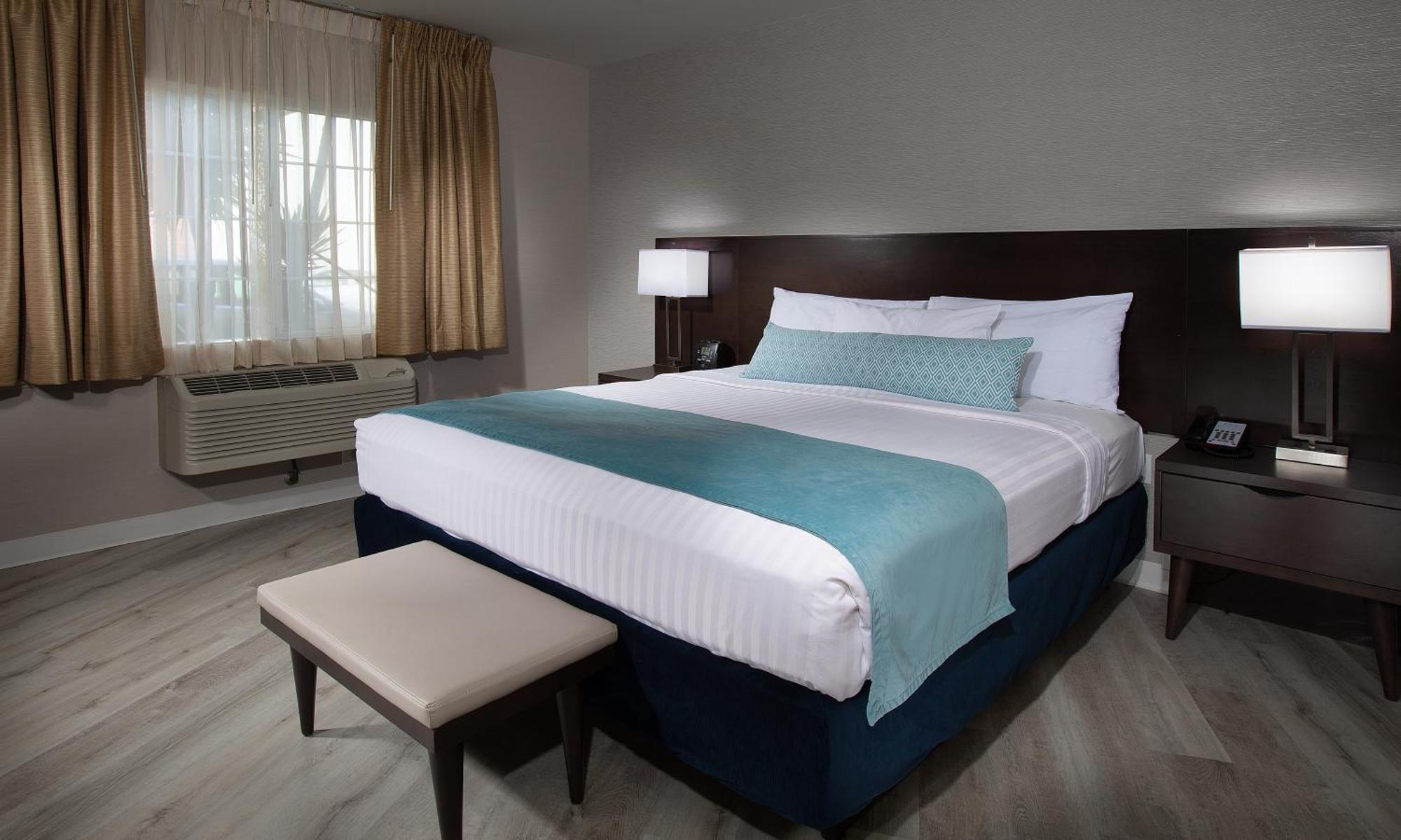 Deluxe King Room,1275897079:JPEG