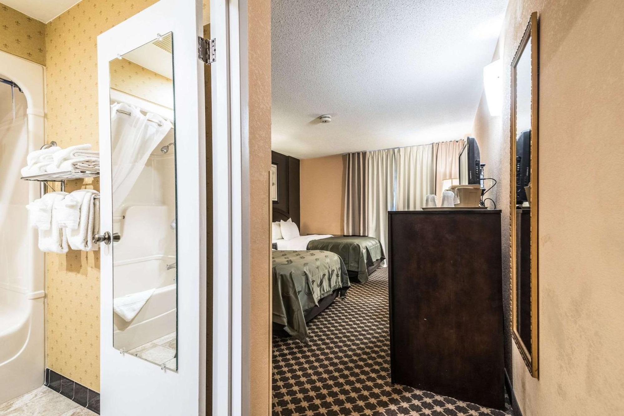 Double Room with Two Double Beds - Non-Smoking,1276668082:JPEG