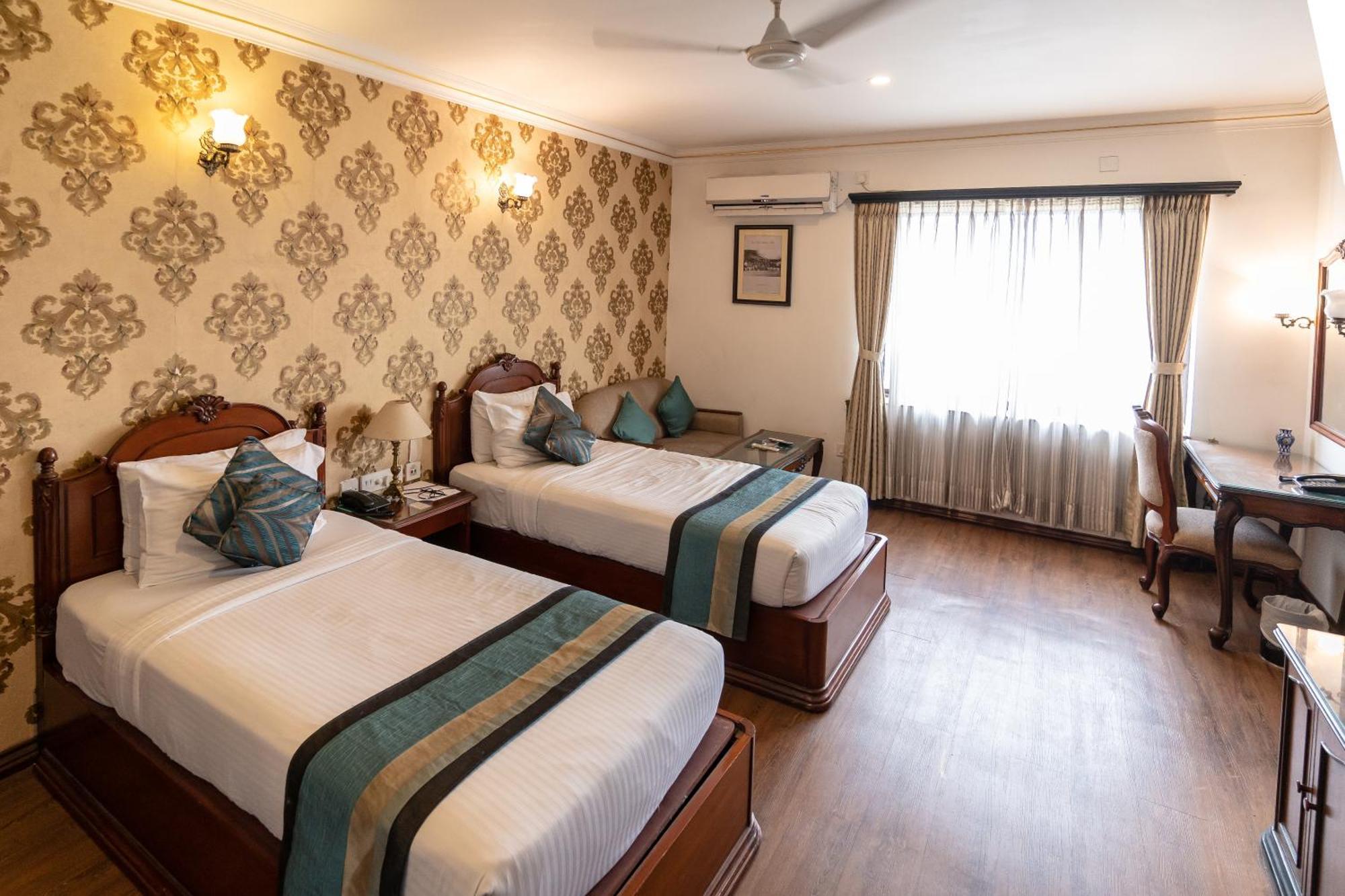 Junior Suite Room