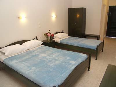 Double or Twin Room Lounge