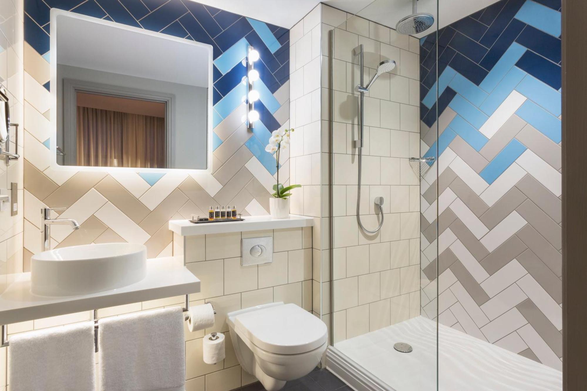 Premium Queen Room