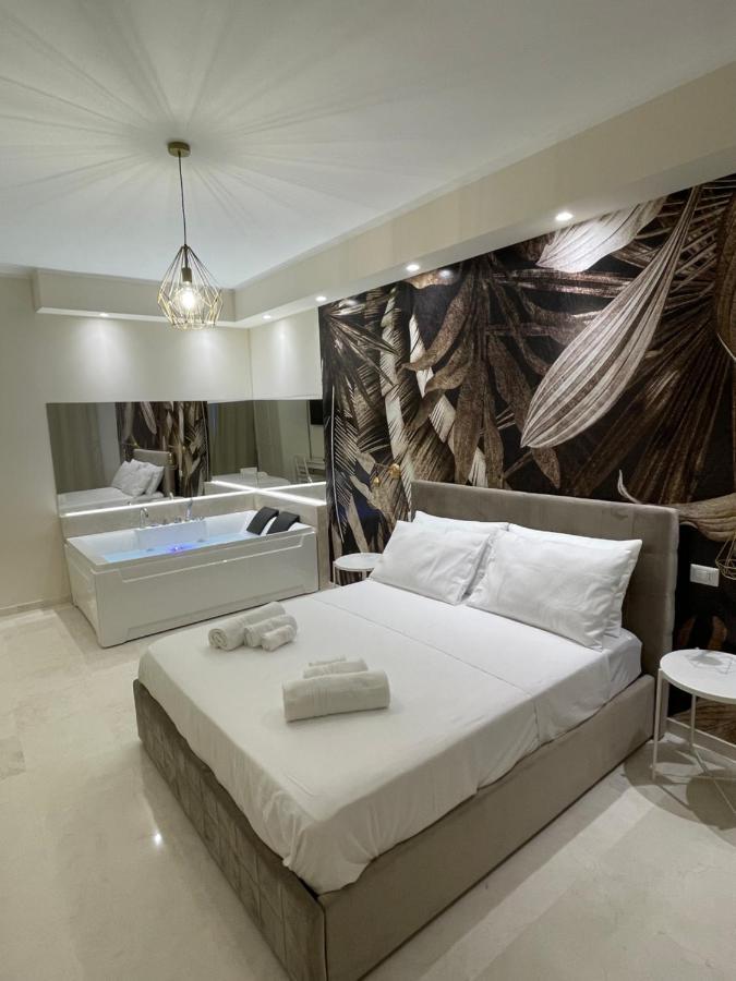 Queen Room Spa Bath