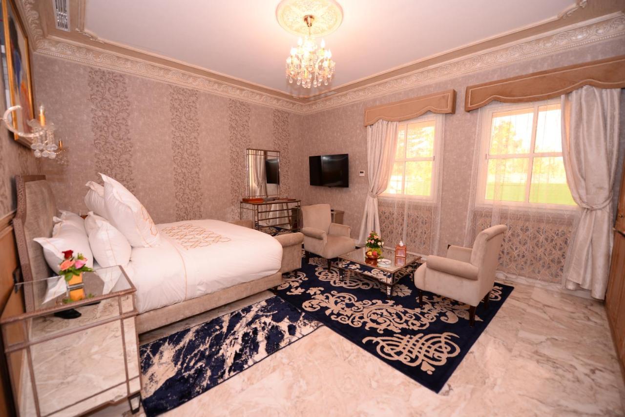 Suite with Garden View