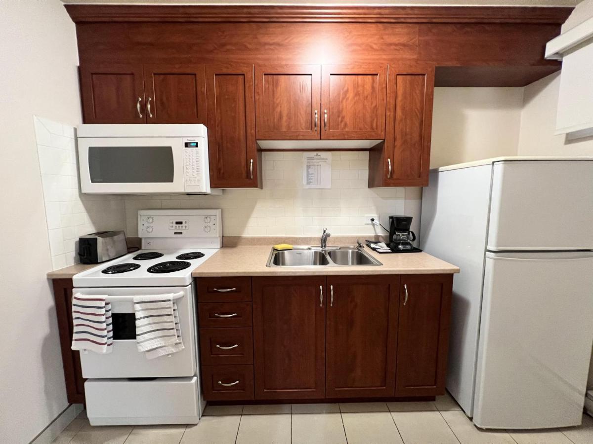 Suite with Two Double Beds and Kitchenette