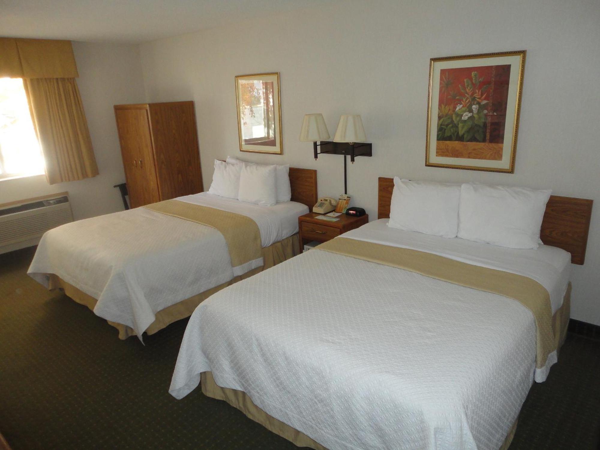 Deluxe Queen Room Two Queen Beds Non-Smoking