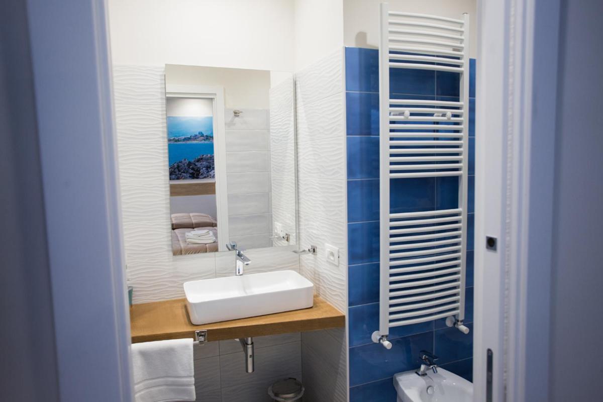 Double Room,1298737465:JPEG