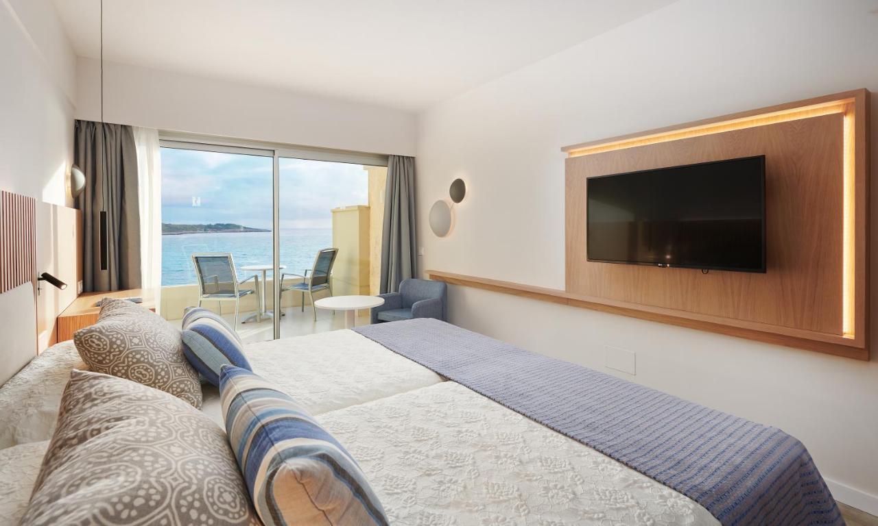 Premium Double or Twin Room Sea View