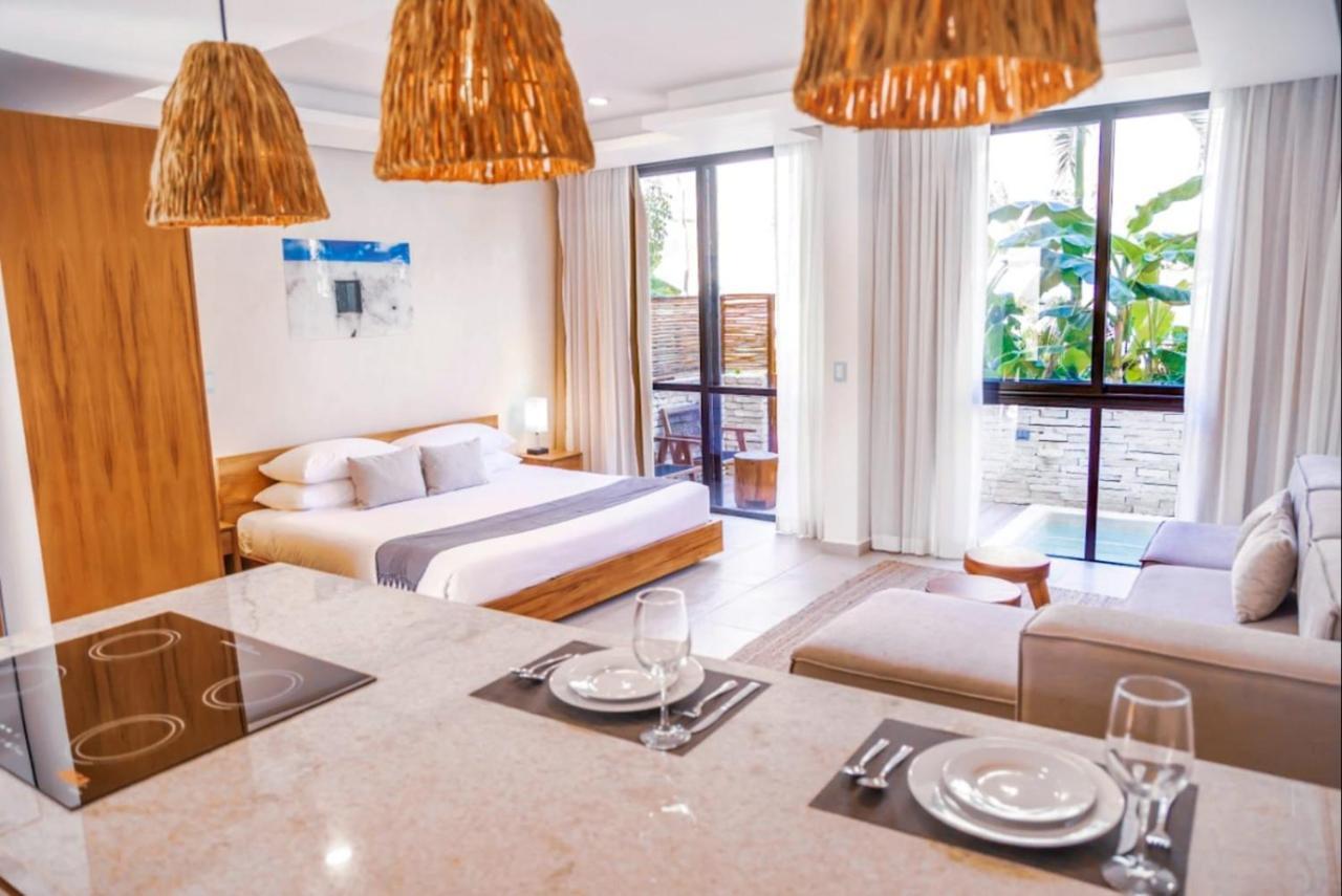 Deluxe Family Suite