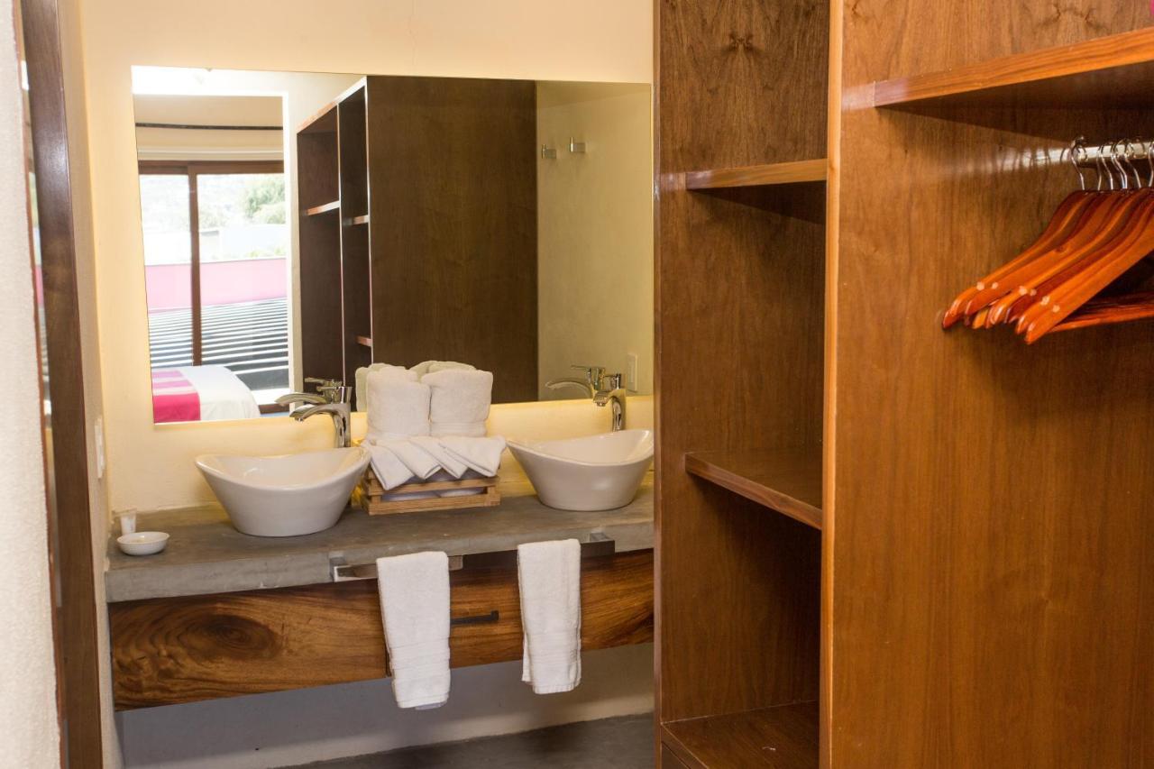 Two-Bedroom Apartment,1330389761:JPEG