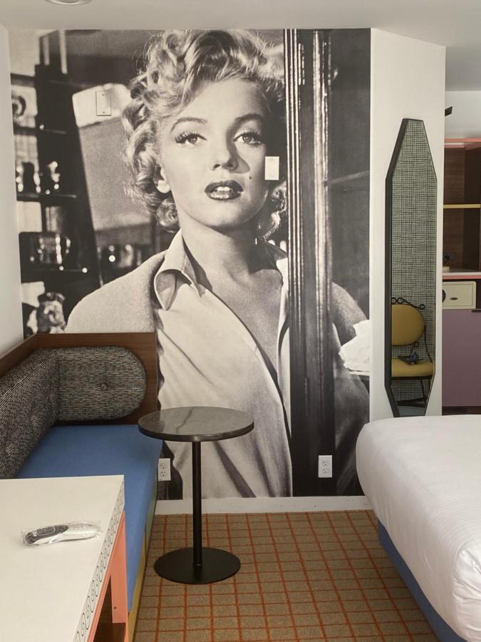 Queen Room with Two Queen Beds,1334392139:JPEG