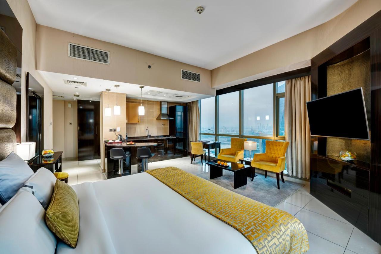 Superior Zimmer mit Blick auf den Burj Khalifa