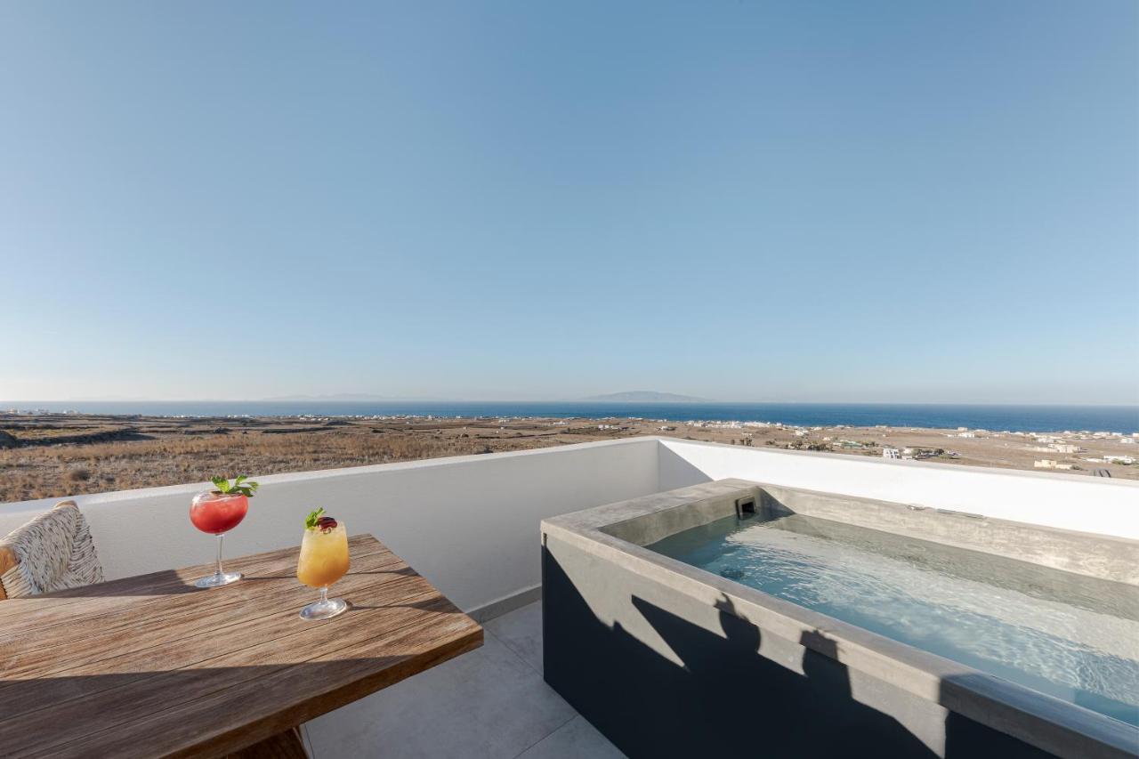 Panorama Suite outdoor Hot Tub