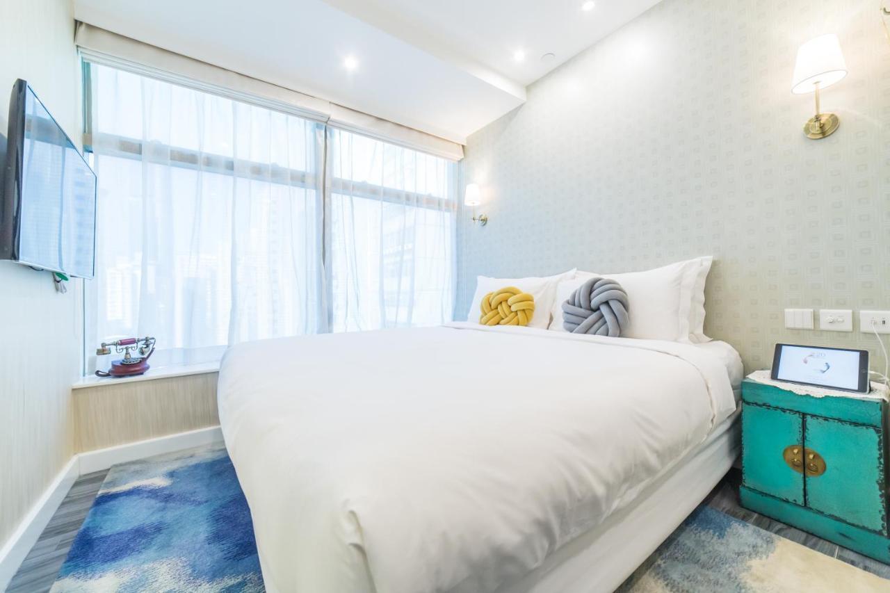 Superior Comfort King Room,1369408121:JPEG